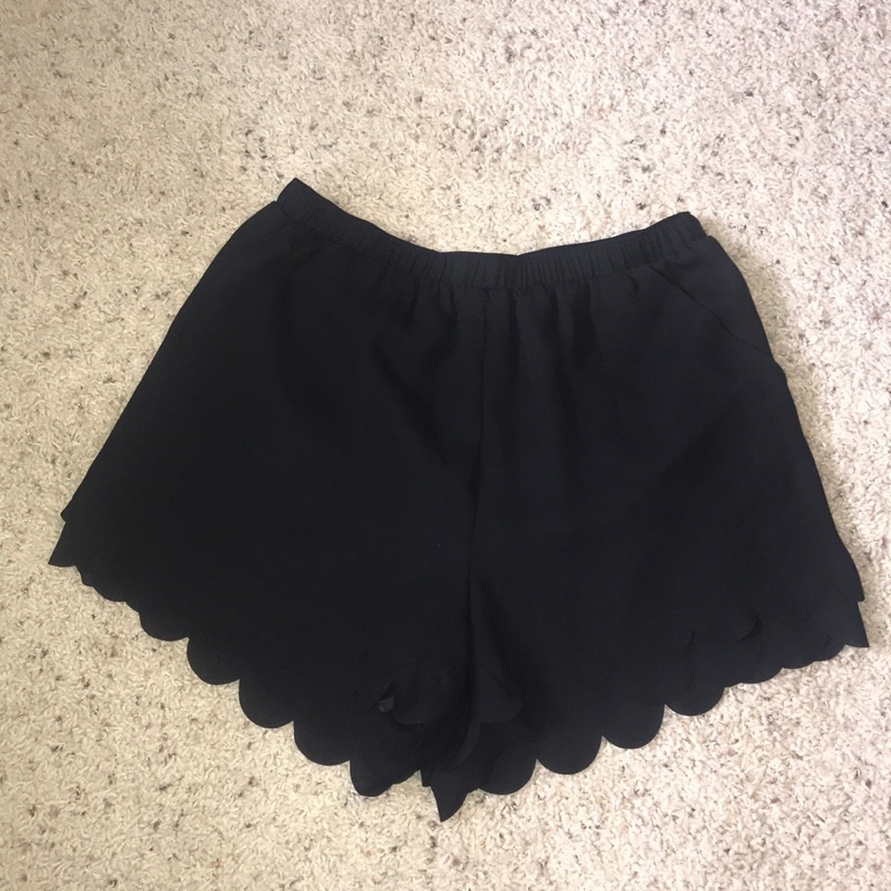 Black casual comfy shorts